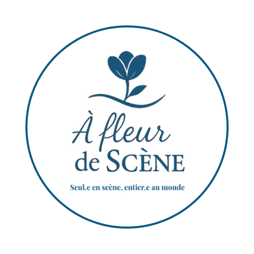 A fleur de scène, parcours unique à la croisée du théâtre et de l'accompagnement thérapeutique.